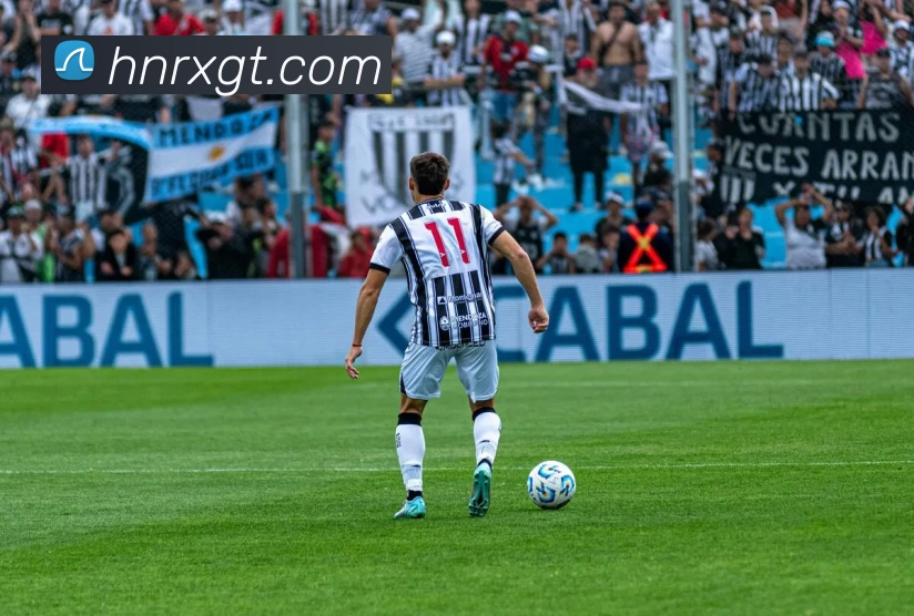 华体会体育APP 体育赛事宣传图